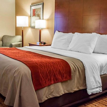 Comfort Inn & Suites Franklin East Extérieur photo