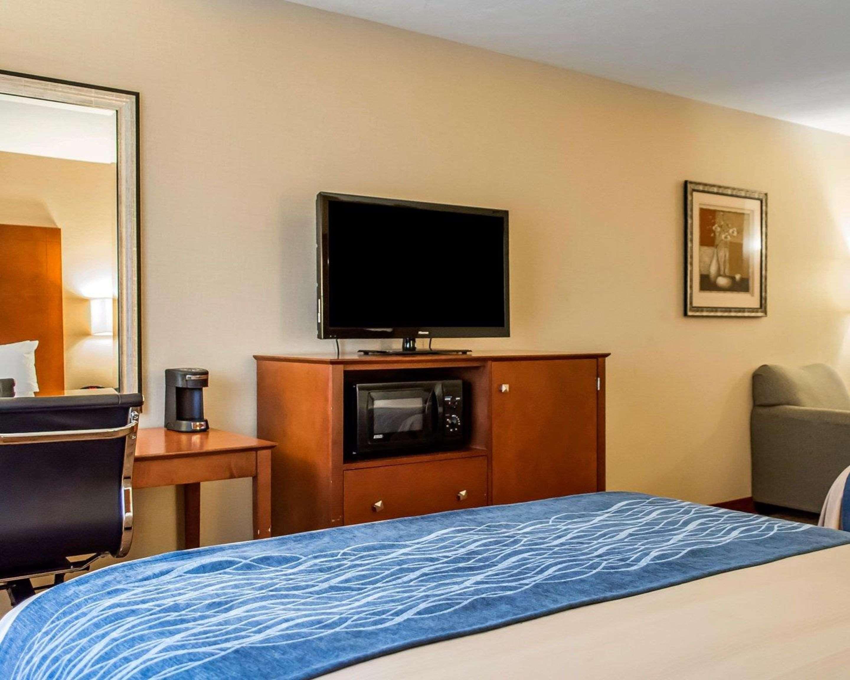 Comfort Inn & Suites Franklin East Extérieur photo