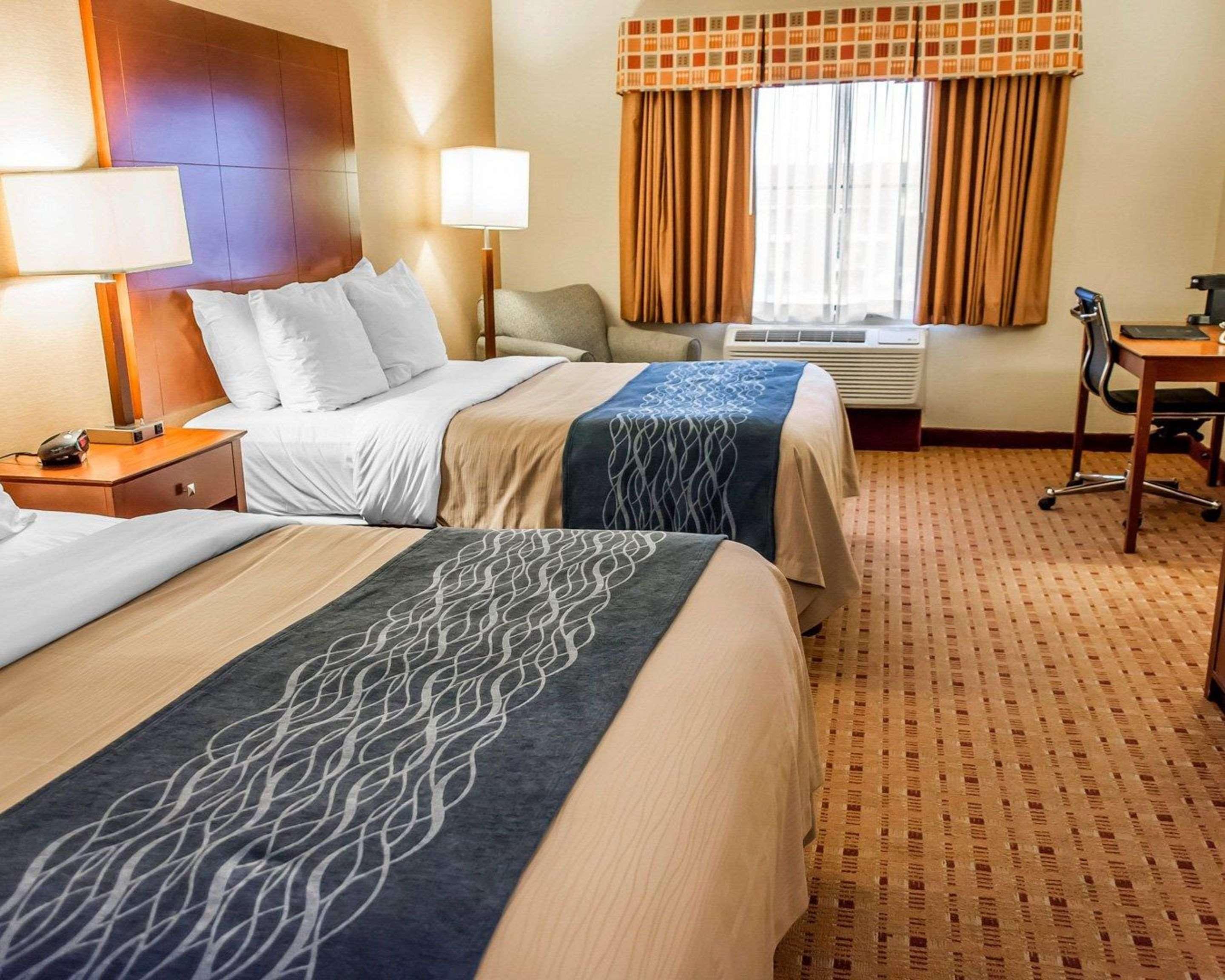 Comfort Inn & Suites Franklin East Extérieur photo