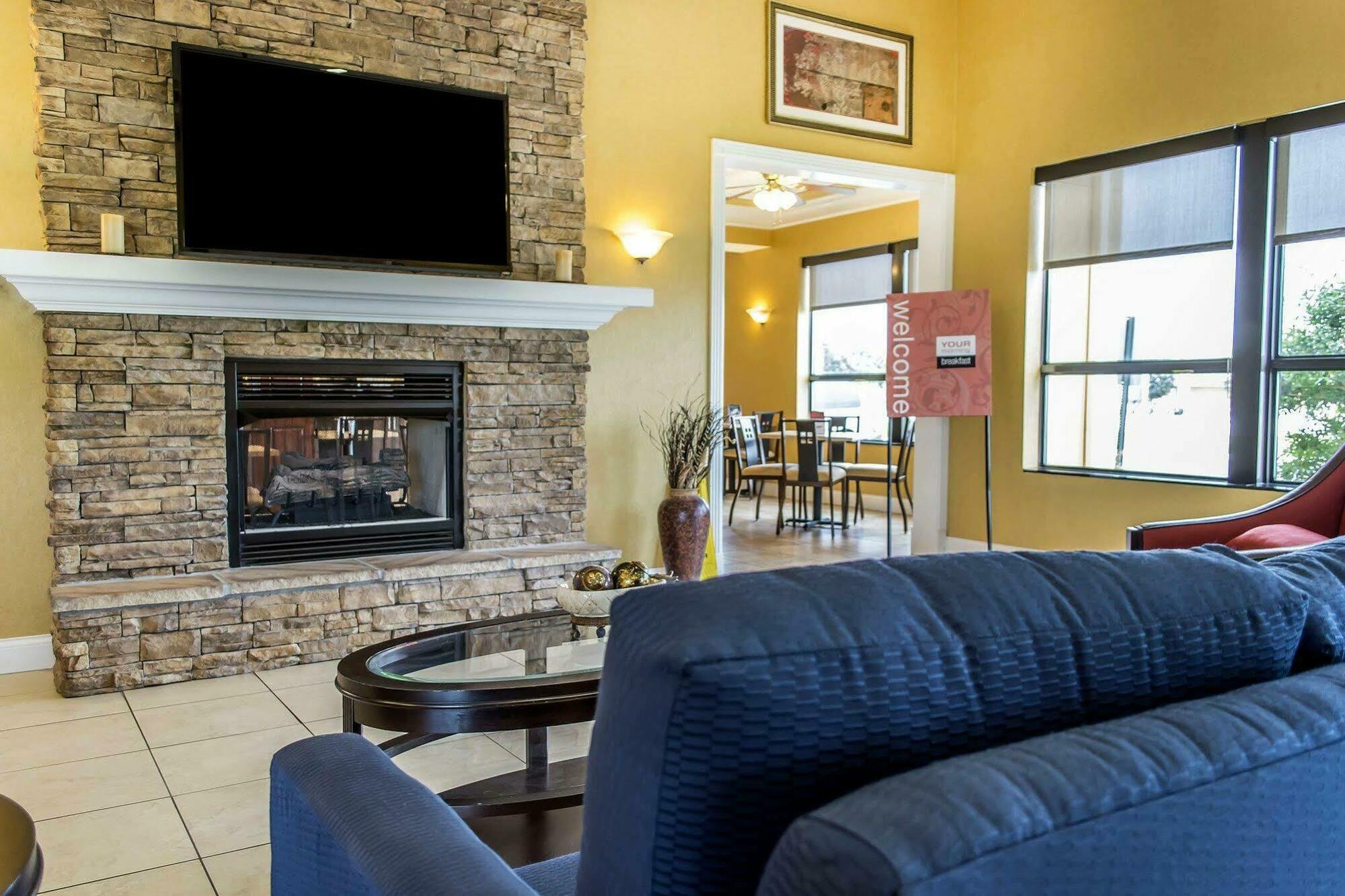 Comfort Inn & Suites Franklin East Extérieur photo